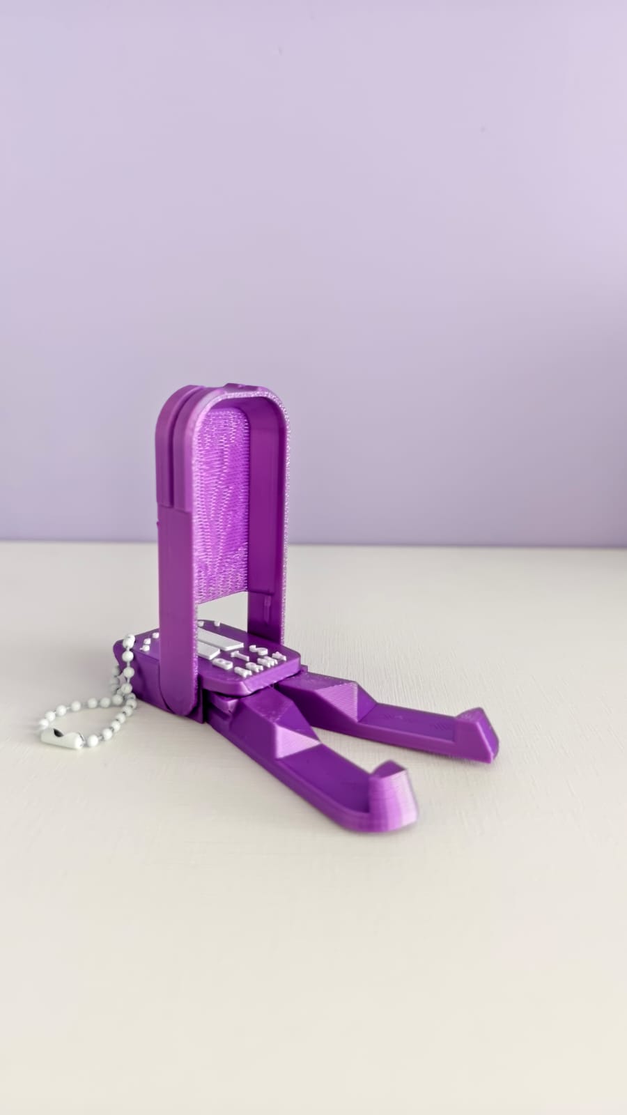 Chaveiro BTS + Suporte de Celular Roxo com Branco